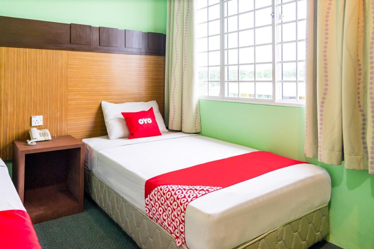 Oyo 89408 Royal Hotel Keningau Extérieur photo