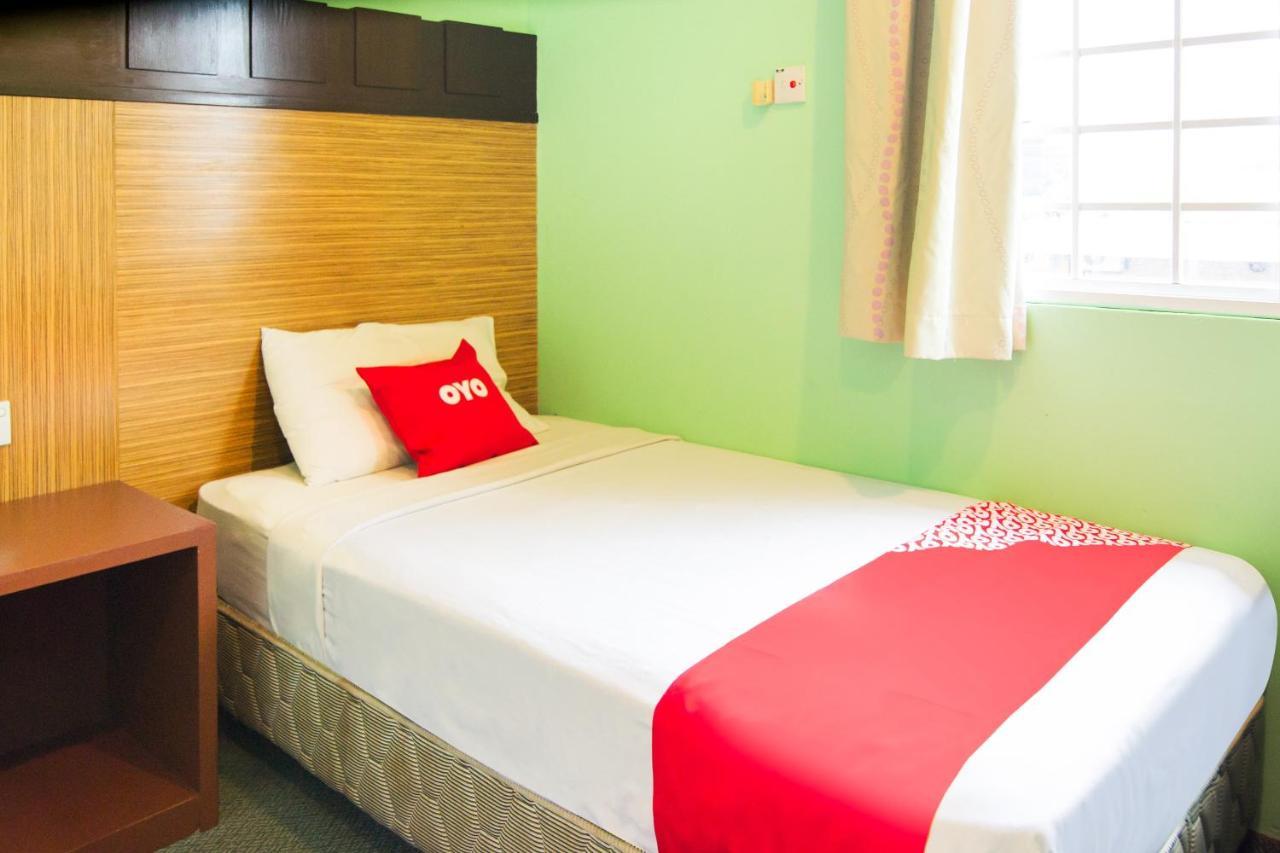 Oyo 89408 Royal Hotel Keningau Extérieur photo
