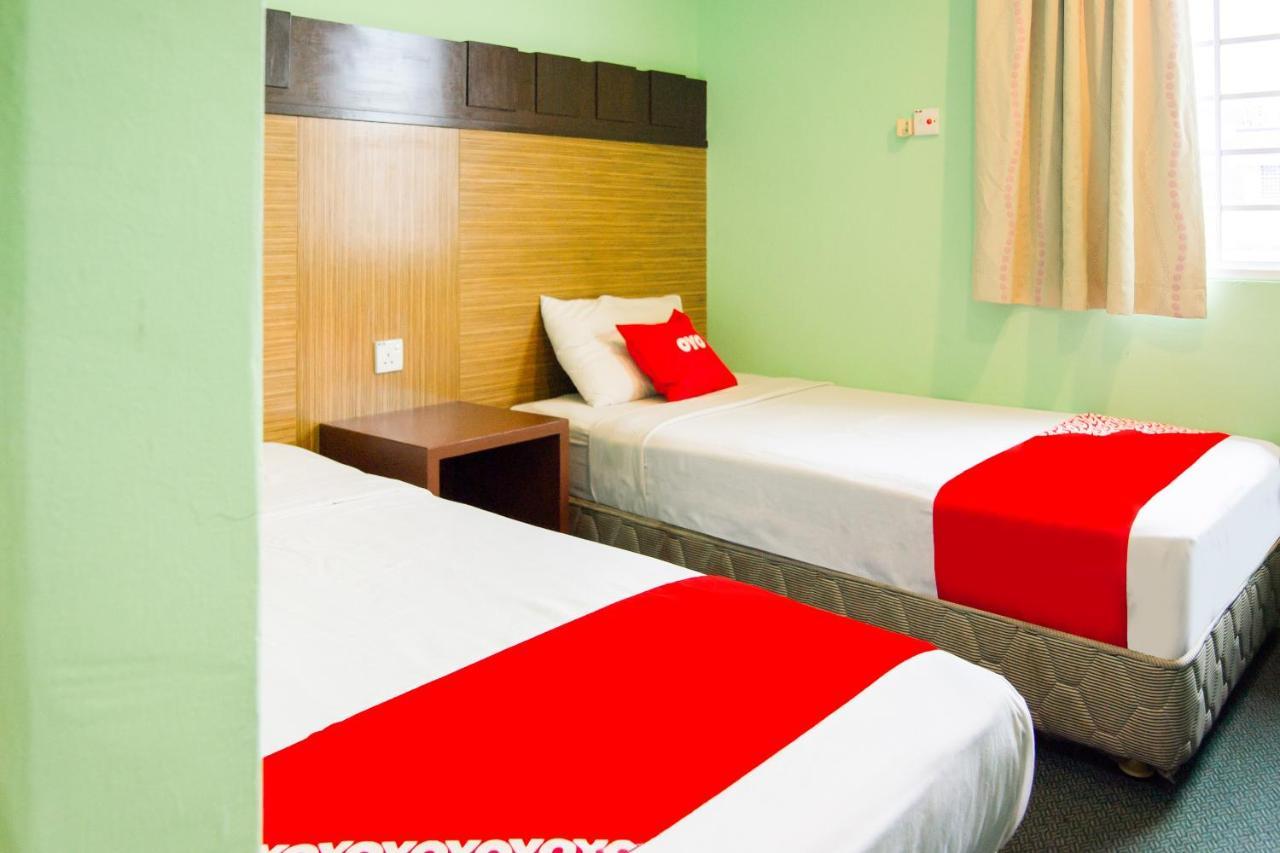 Oyo 89408 Royal Hotel Keningau Extérieur photo