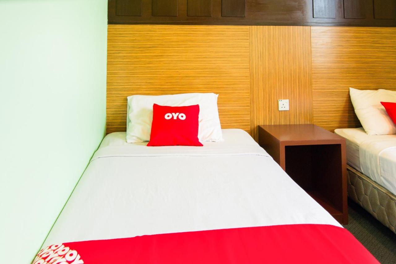 Oyo 89408 Royal Hotel Keningau Extérieur photo