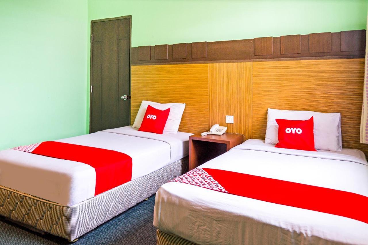 Oyo 89408 Royal Hotel Keningau Extérieur photo