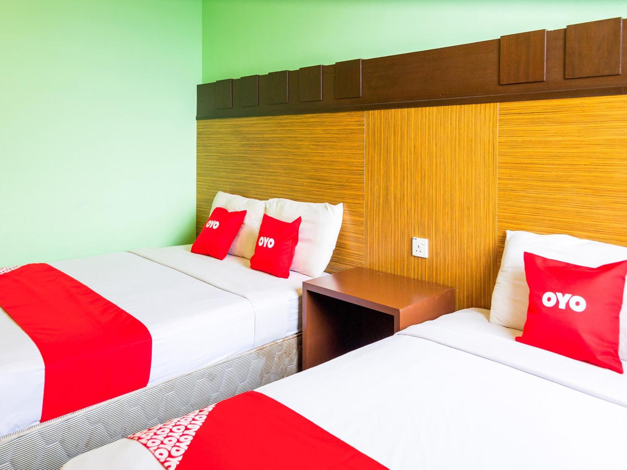 Oyo 89408 Royal Hotel Keningau Extérieur photo